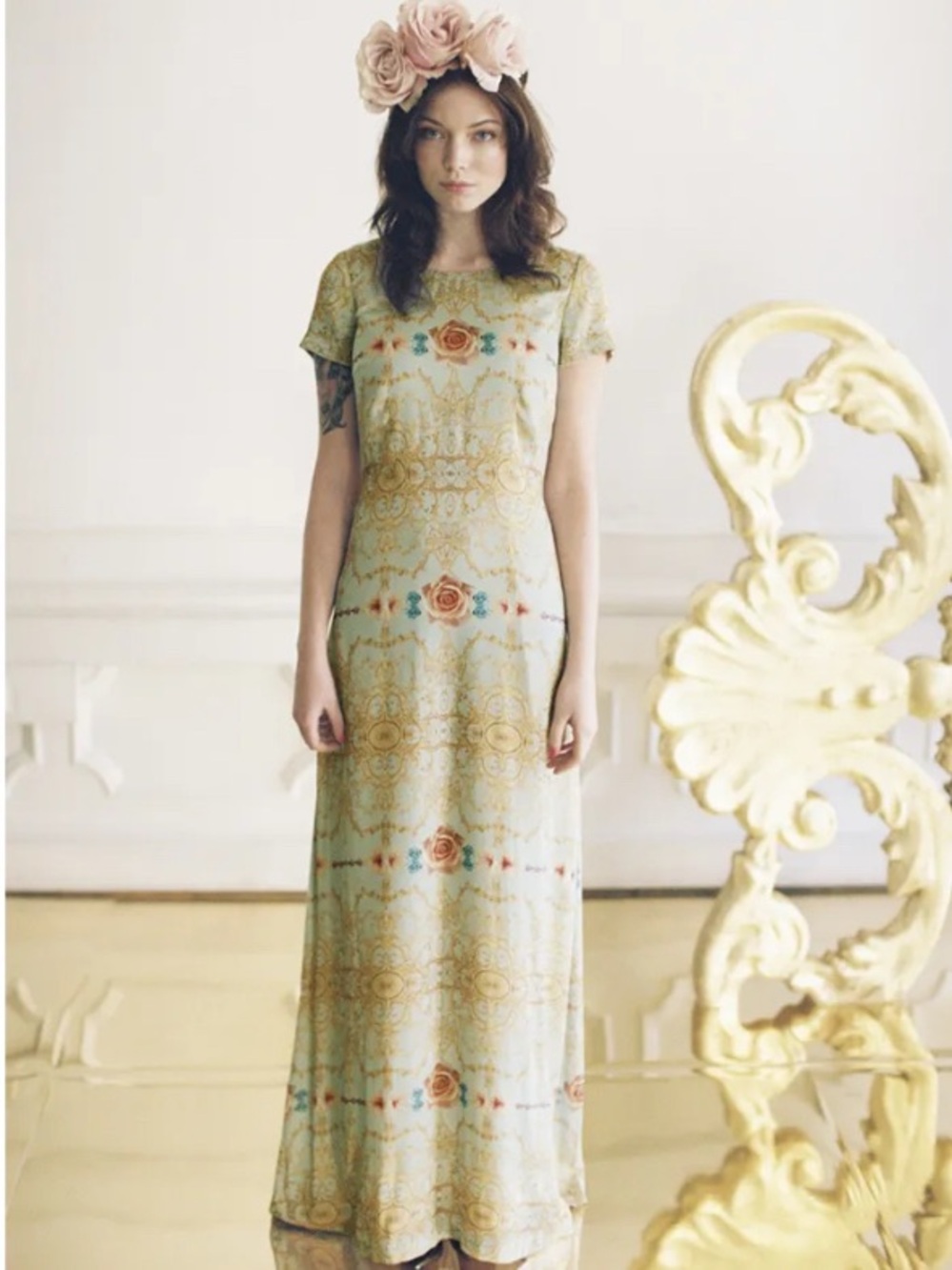 Isa Sjostedt Floral Short-Sleeve Maxi Dress